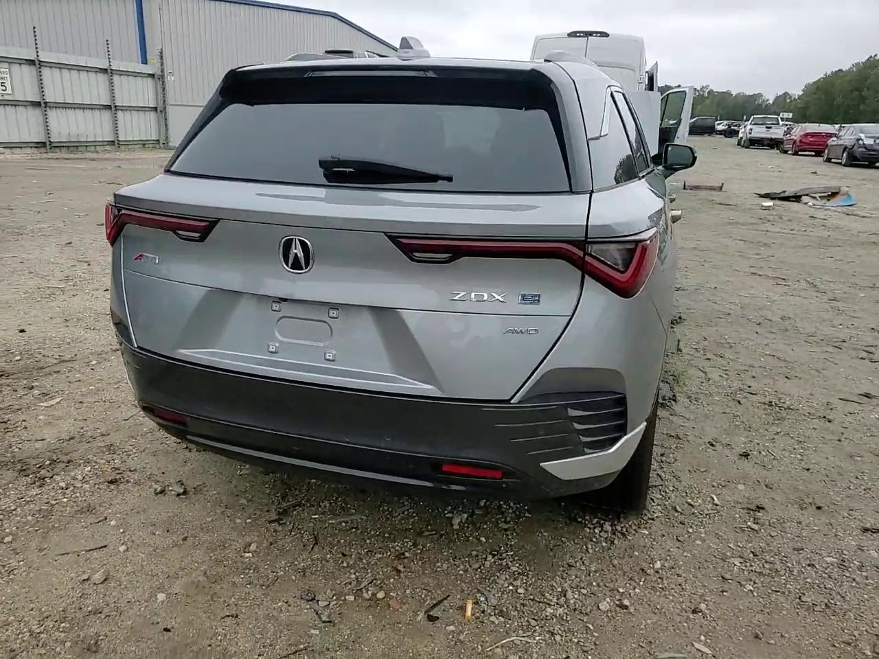 Фото: 4W5KHNRLXRZ503896