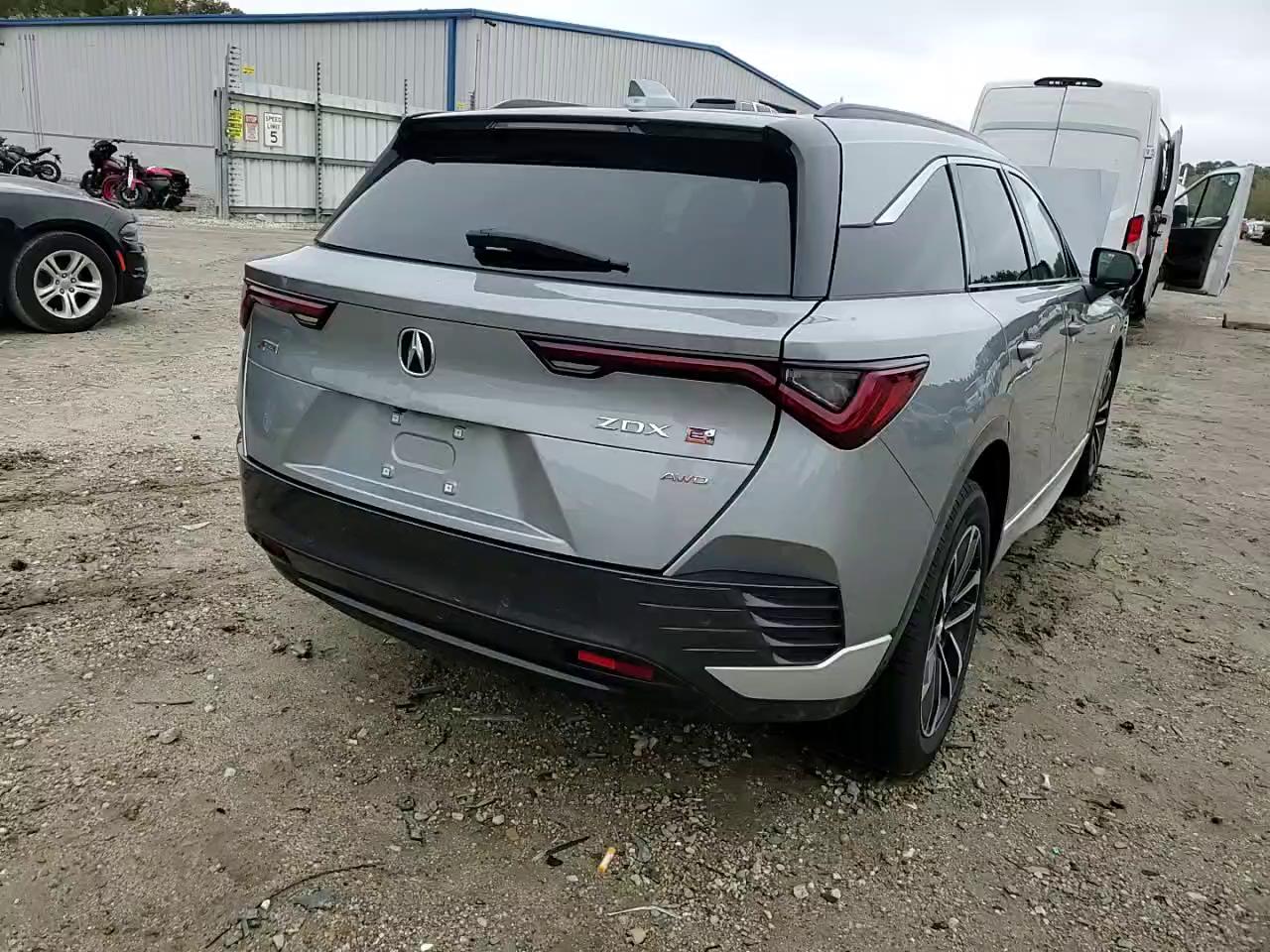 Фото: 4W5KHNRLXRZ503896