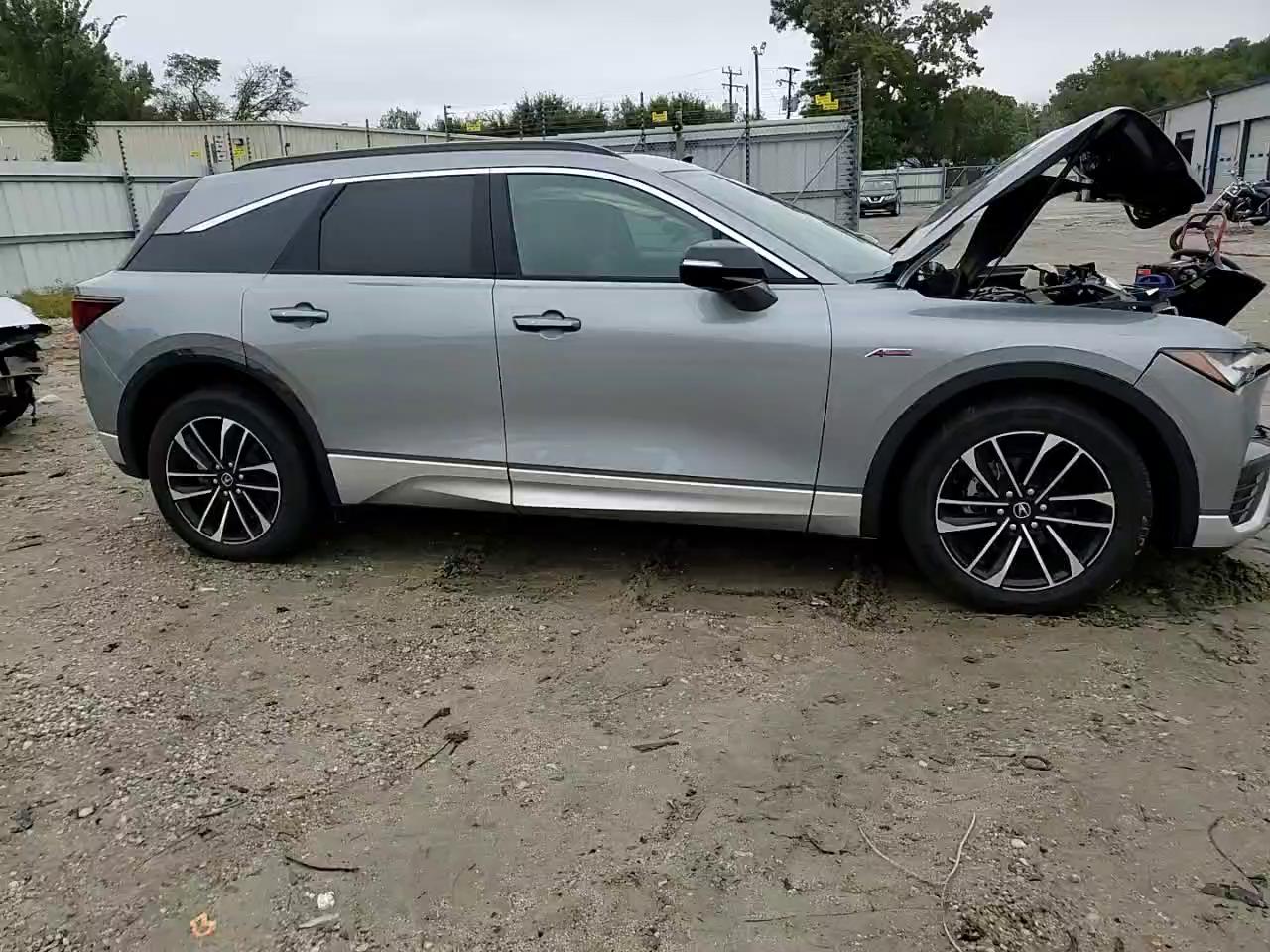 Фото: 4W5KHNRLXRZ503896