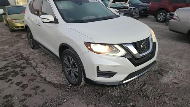 2019 Nissan Rogue S VIN: 5N1AT2MT4KC732771 Lot: 82505095