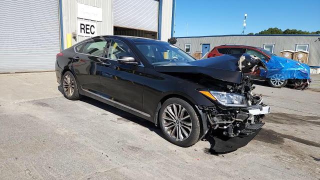 2015 Hyundai Genesis 3.8L VIN: KMHGN4JE1FU029232 Lot: 81914925