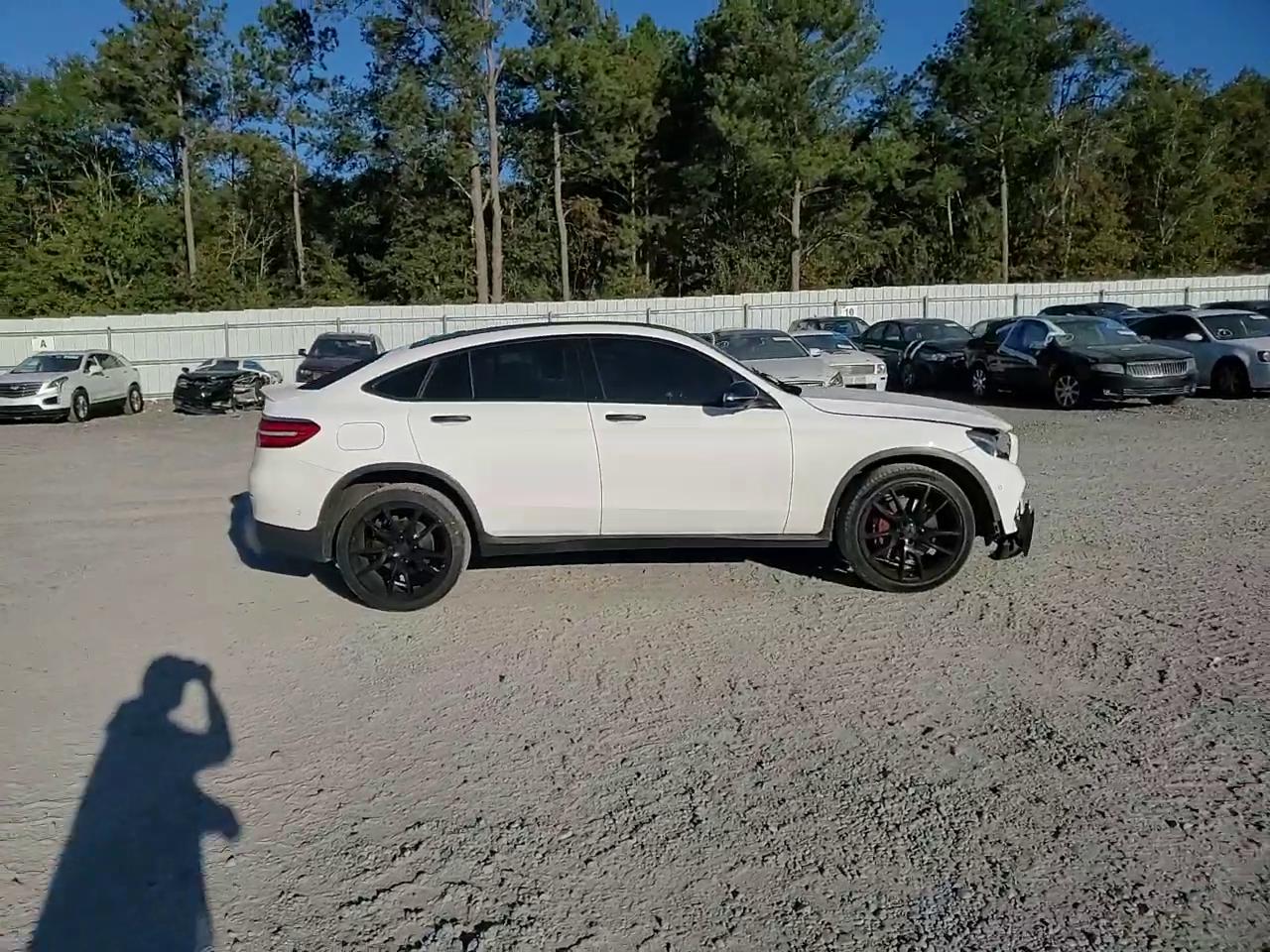 Фото: WDC0J6EB1KF644899