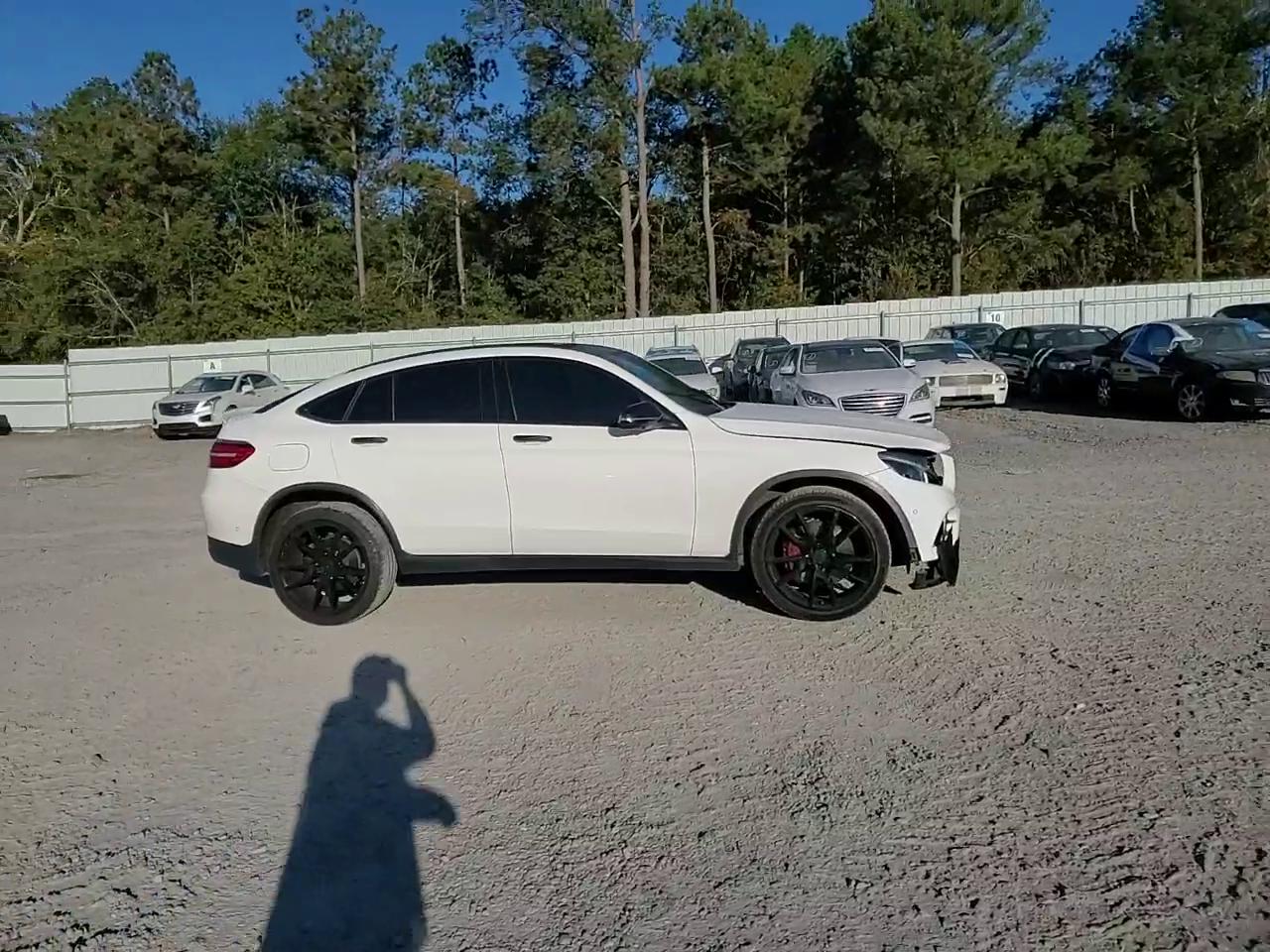 Фото: WDC0J6EB1KF644899