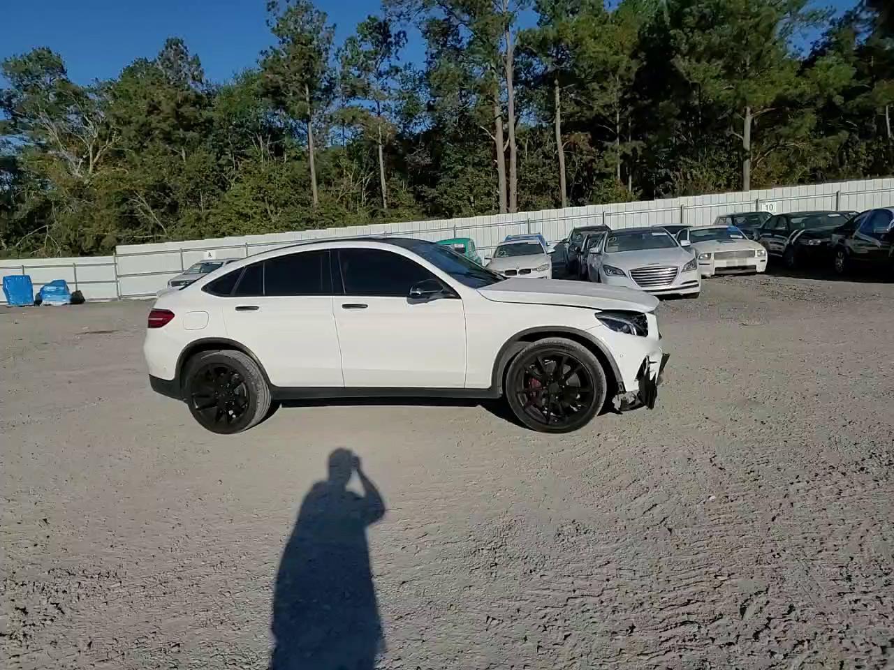 Фото: WDC0J6EB1KF644899