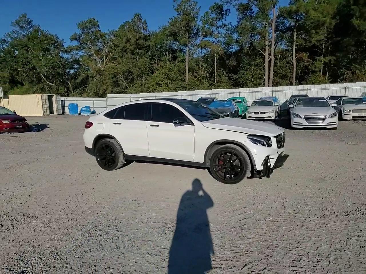 Фото: WDC0J6EB1KF644899