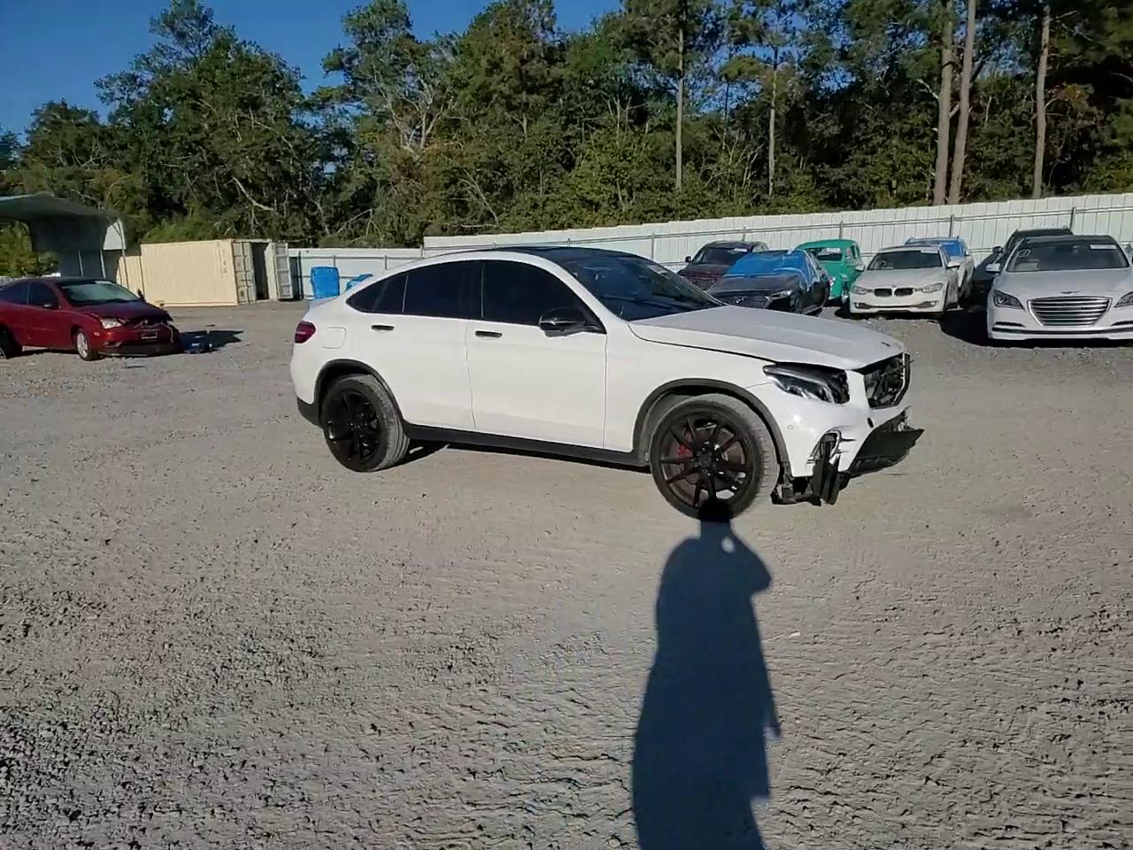 Фото: WDC0J6EB1KF644899