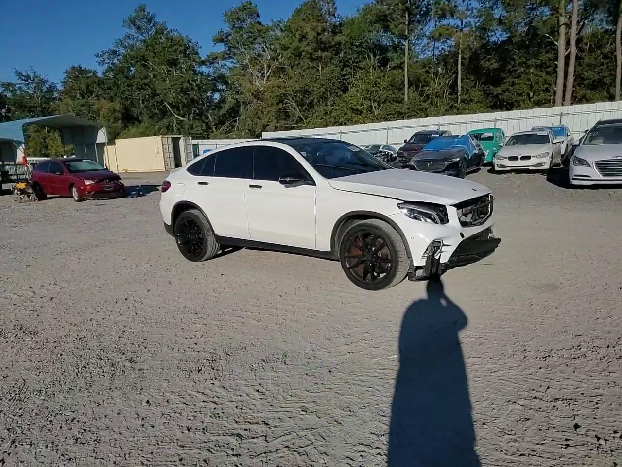 Фото: WDC0J6EB1KF644899