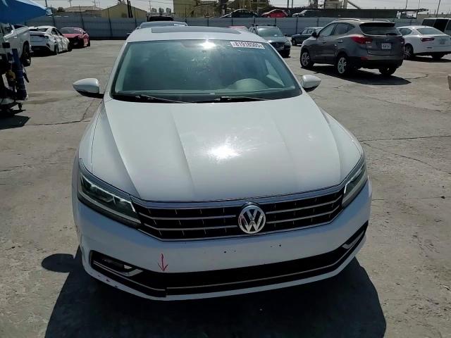 2018 Volkswagen Passat Se VIN: 1VWBA7A37JC042945 Lot: 81918505