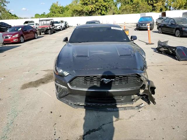 2018 Ford Mustang VIN: 1FA6P8TH7J5126811 Lot: 84983435