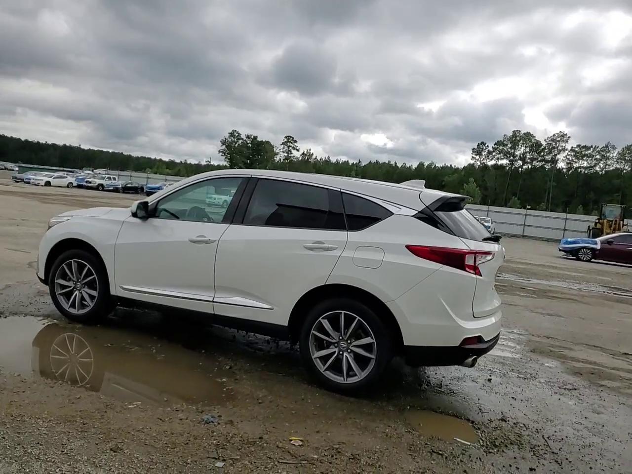 Фото: 5J8TC2H59LL029758