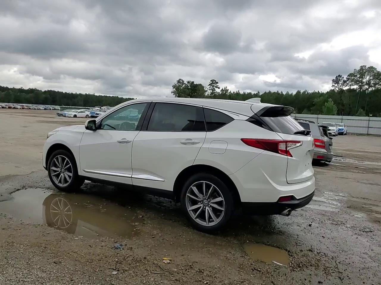 Фото: 5J8TC2H59LL029758