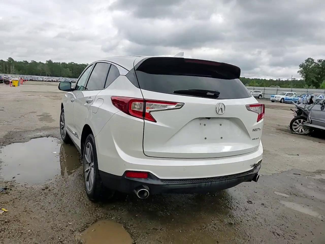 Фото: 5J8TC2H59LL029758