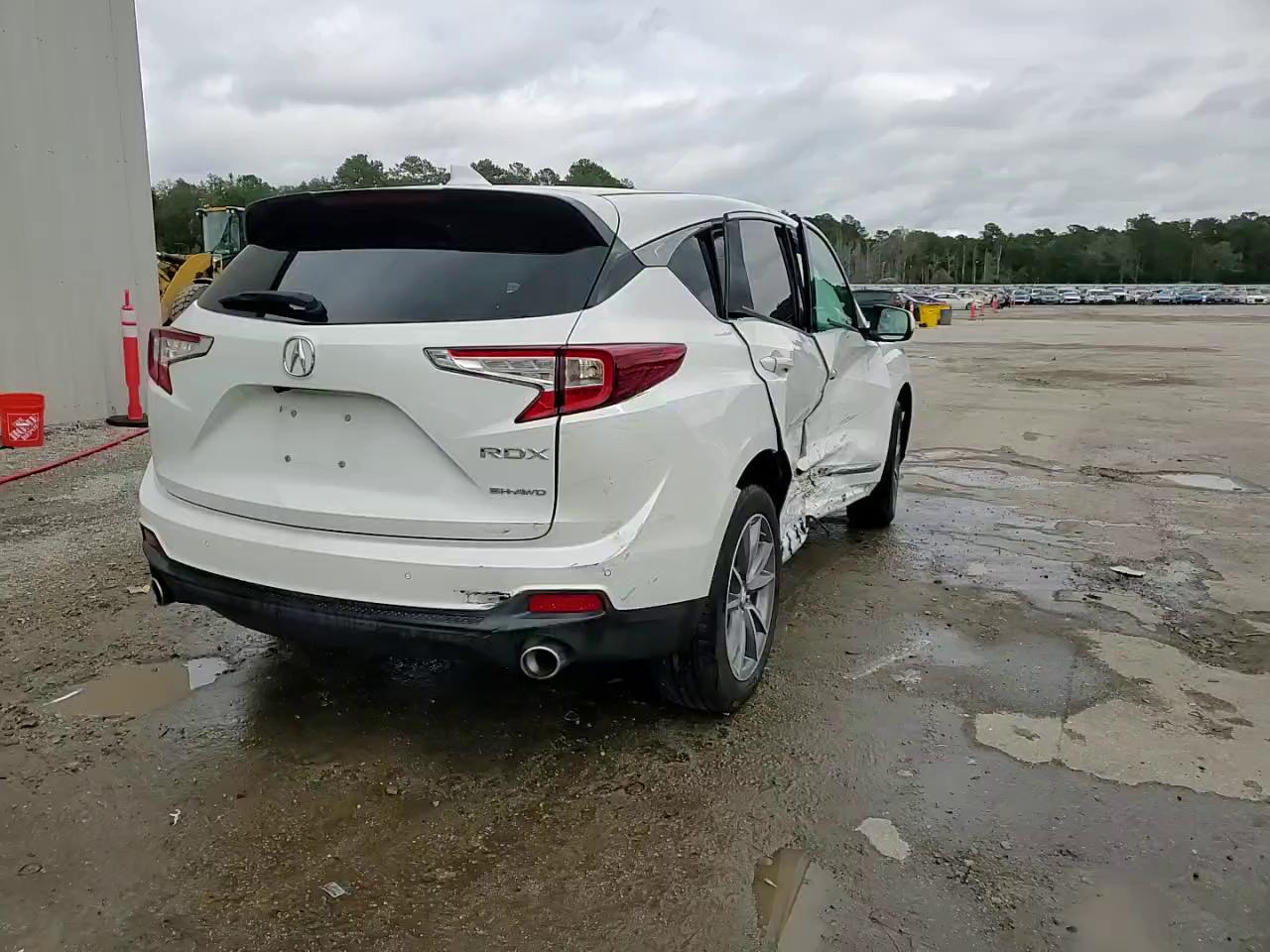 Фото: 5J8TC2H59LL029758