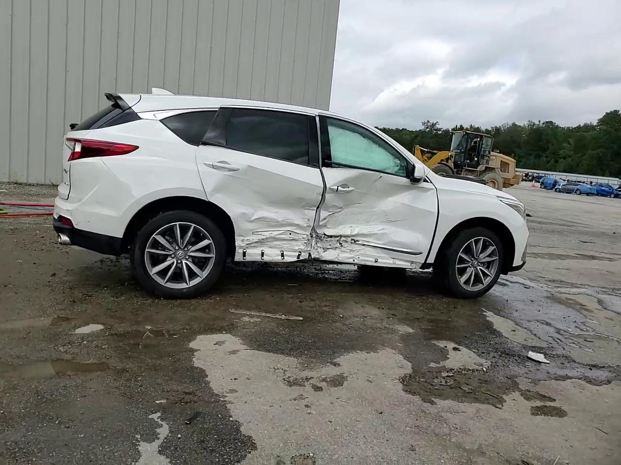 Фото: 5J8TC2H59LL029758