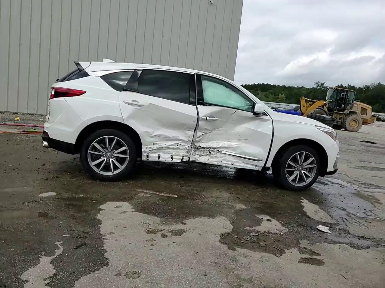 Фото: 5J8TC2H59LL029758