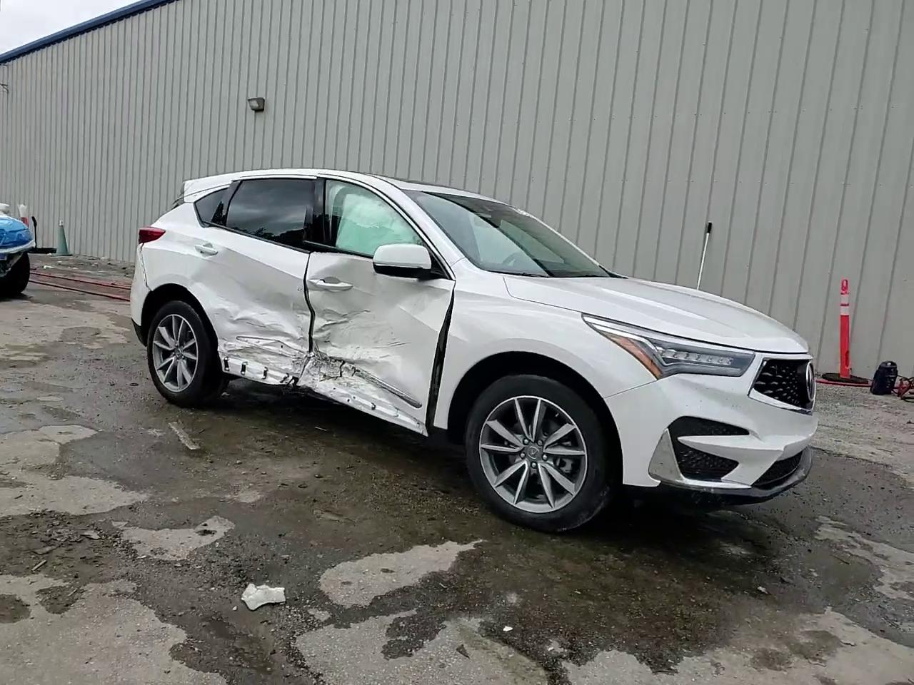 Фото: 5J8TC2H59LL029758