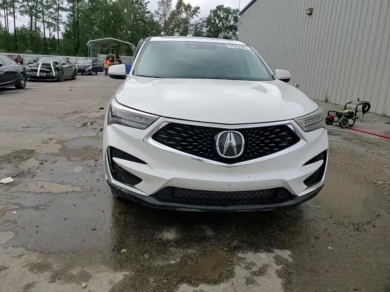 Фото: 5J8TC2H59LL029758