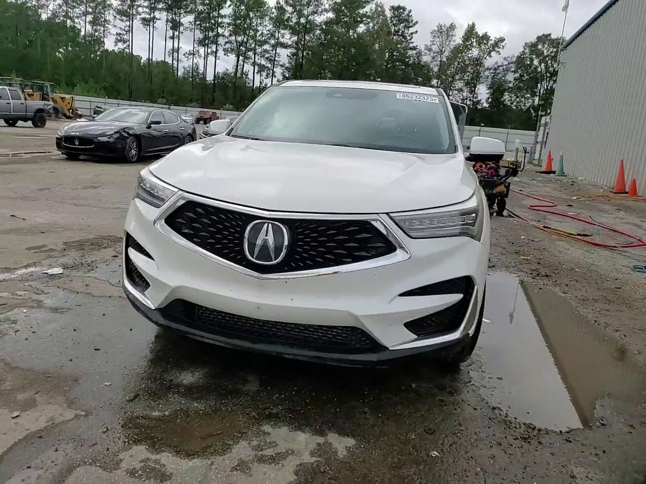 Фото: 5J8TC2H59LL029758