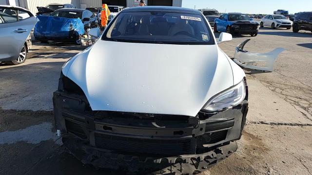 2016 Tesla Model S VIN: 5YJSA1E10GF156032 Lot: 87052425