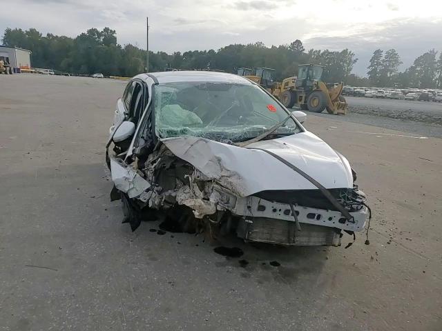 2015 Ford Focus Se VIN: 1FADP3K29FL365755 Lot: 86155635