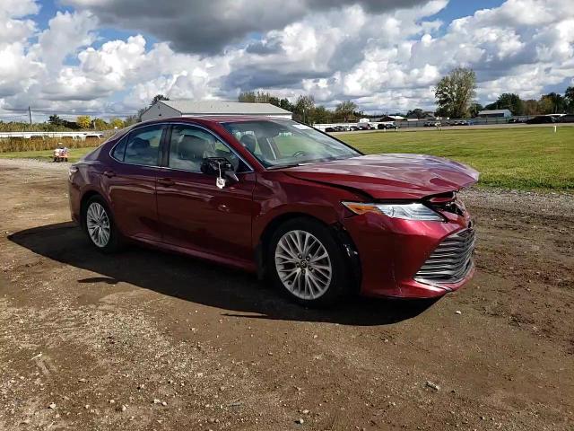 2019 Toyota Camry L VIN: 4T1B11HK5KU832944 Lot: 82367125