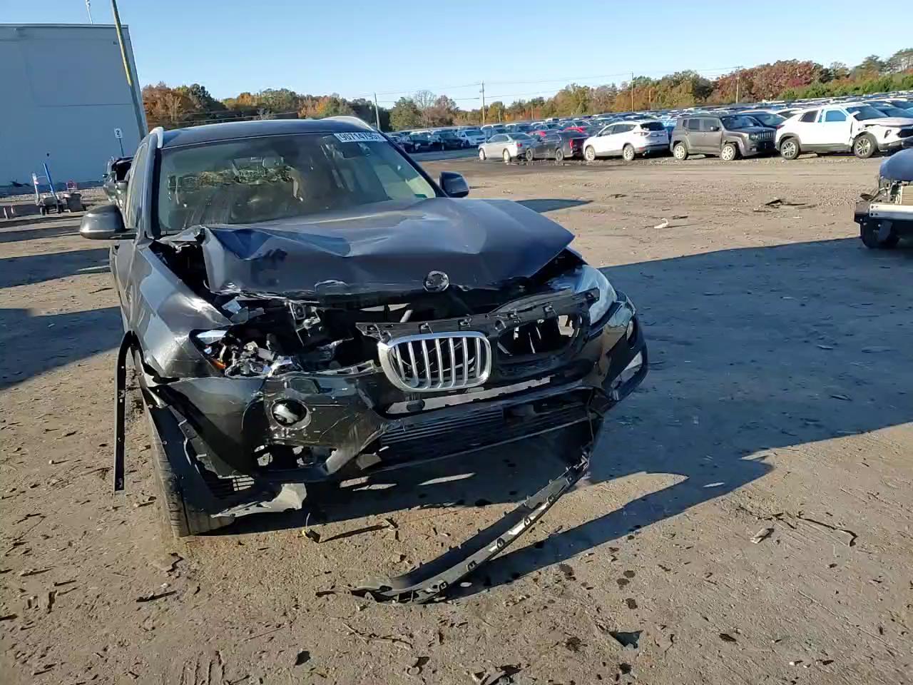 Фото: 5UXWX9C59G0D77648