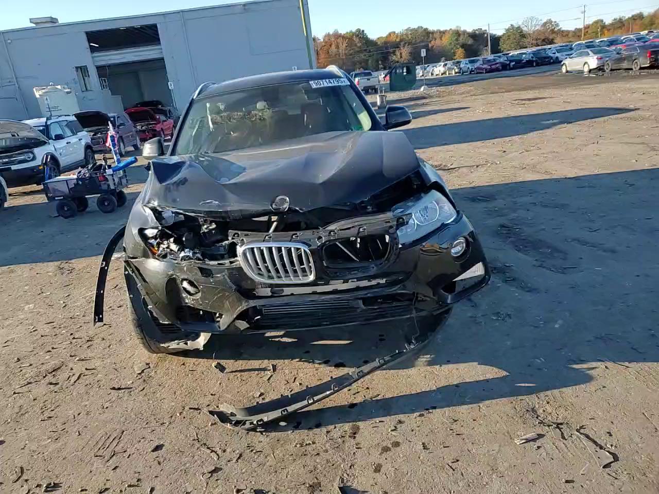 Фото: 5UXWX9C59G0D77648