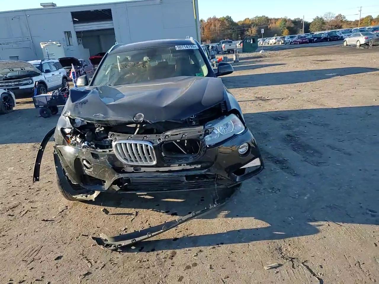 Фото: 5UXWX9C59G0D77648