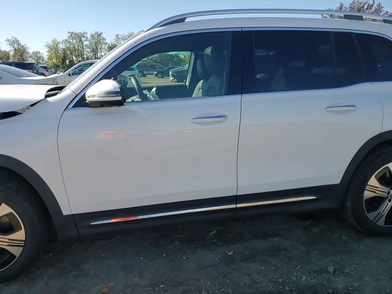 Фото: W1N9M0KB5RN078227