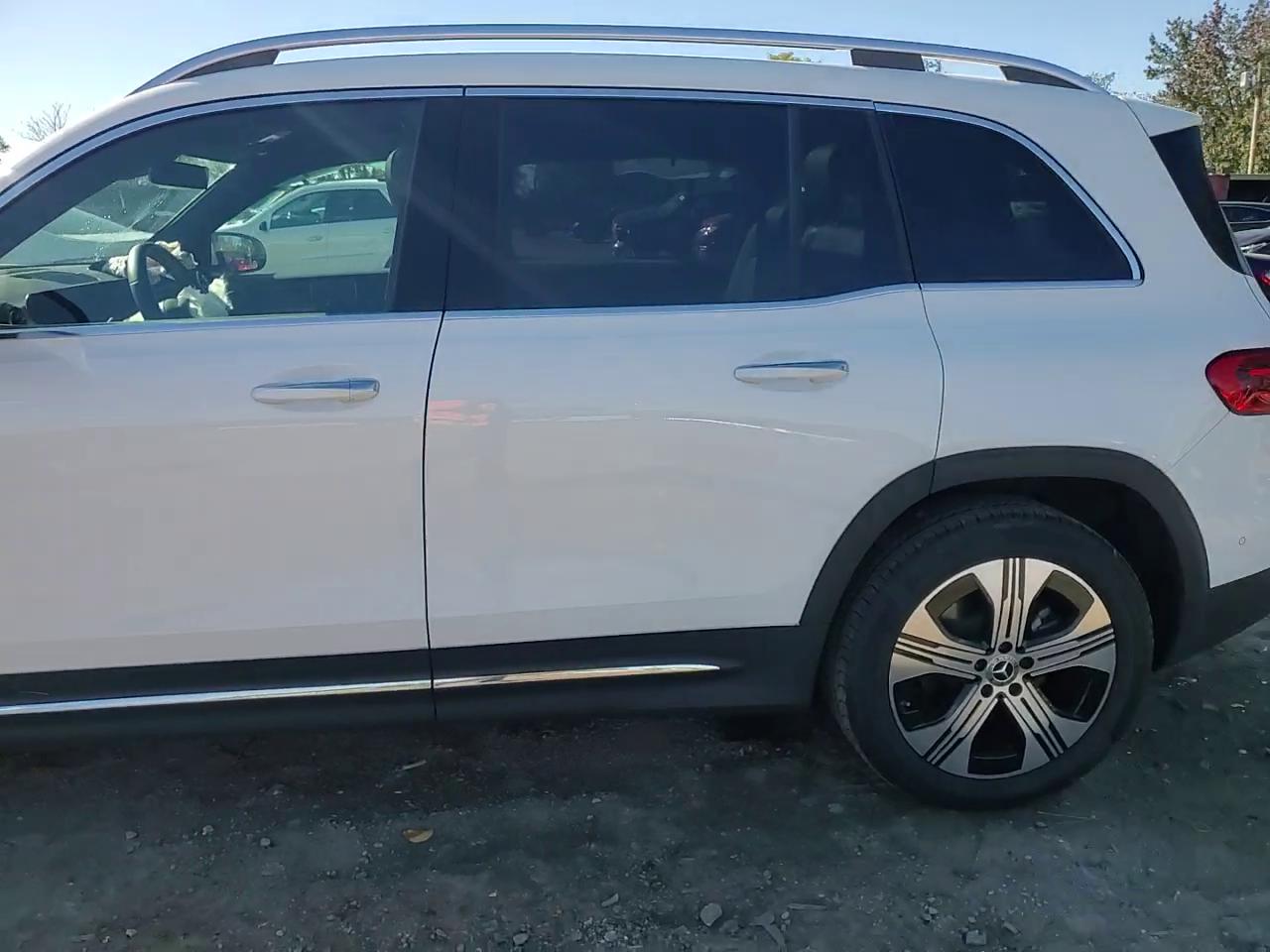 Фото: W1N9M0KB5RN078227