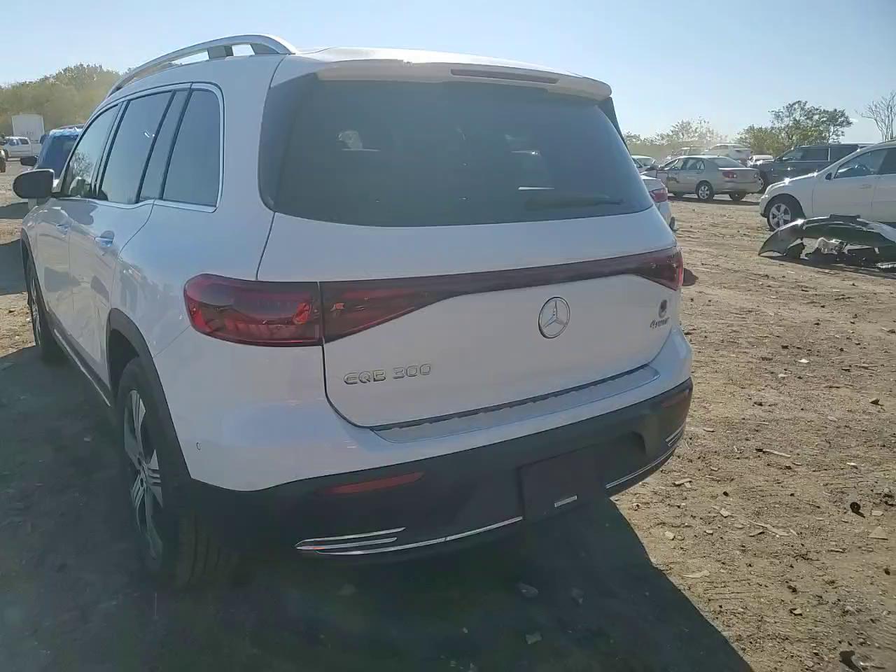 Фото: W1N9M0KB5RN078227