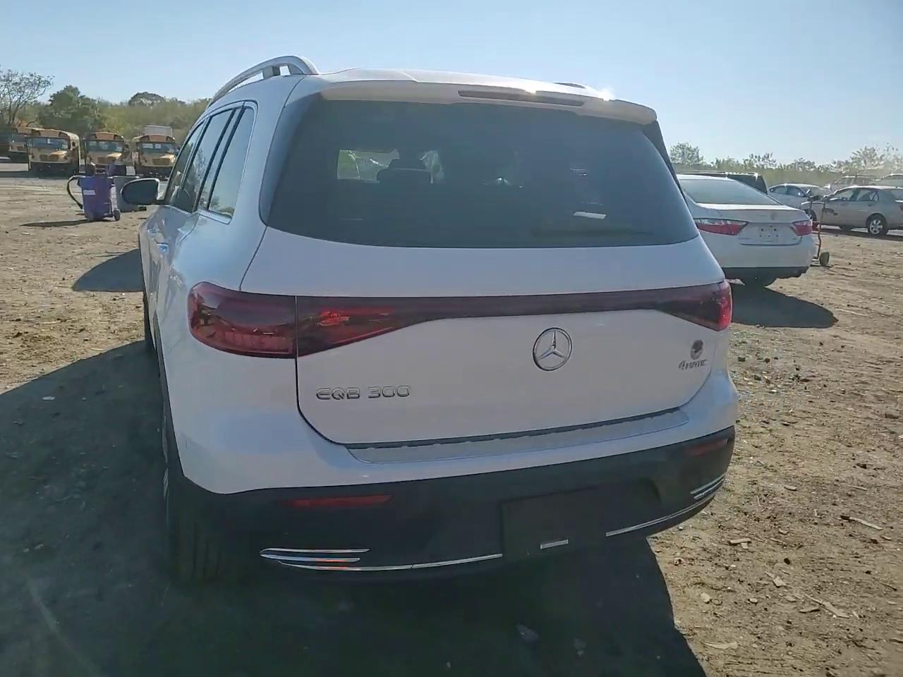 Фото: W1N9M0KB5RN078227