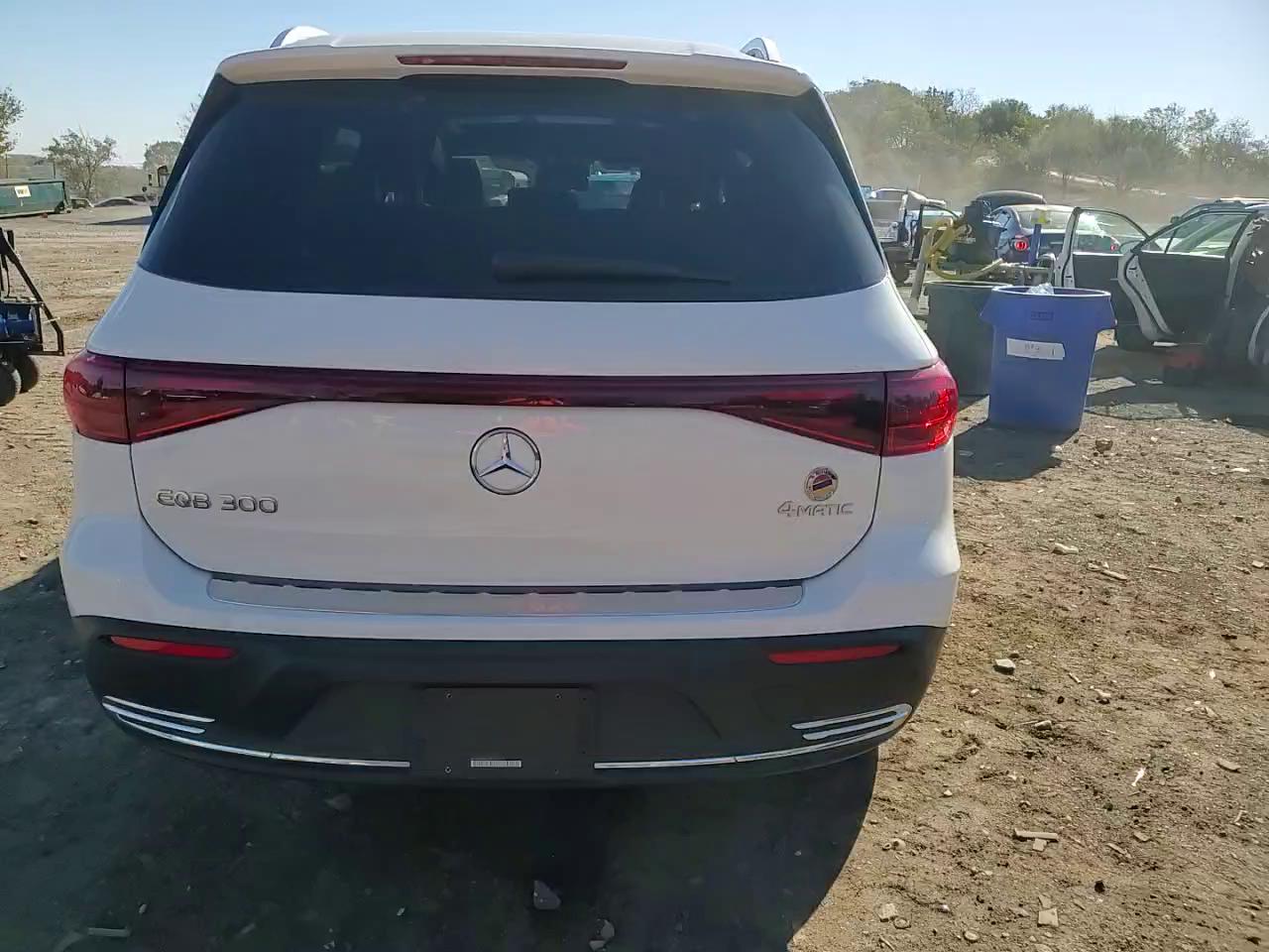 Фото: W1N9M0KB5RN078227