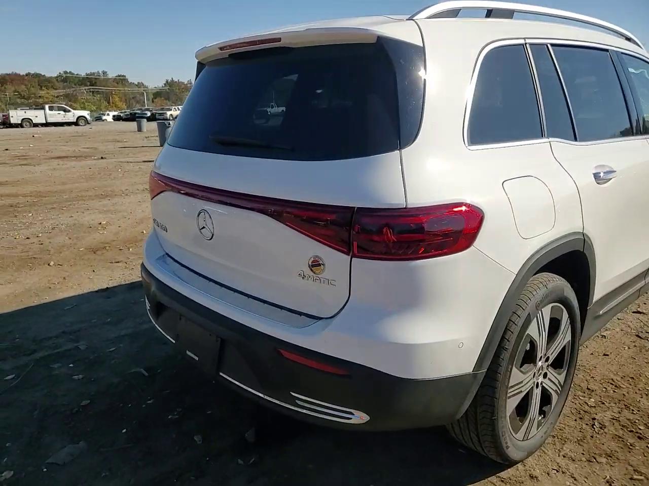 Фото: W1N9M0KB5RN078227