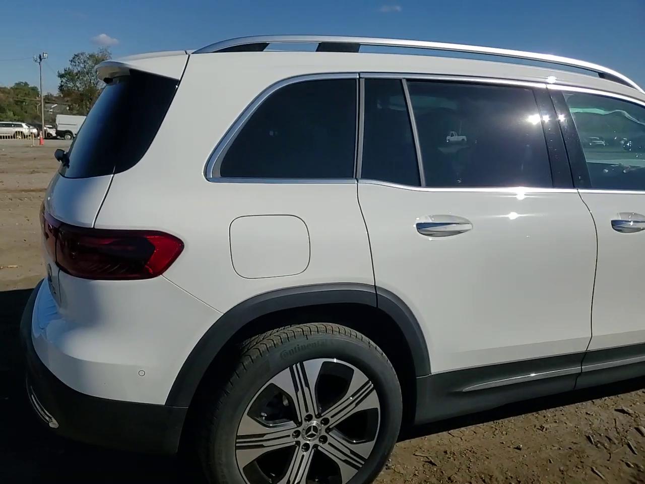 Фото: W1N9M0KB5RN078227