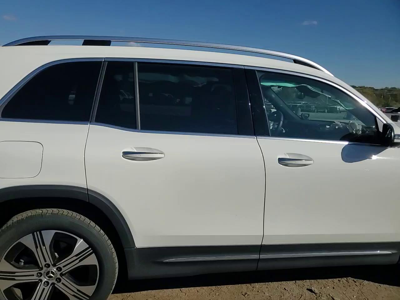 Фото: W1N9M0KB5RN078227