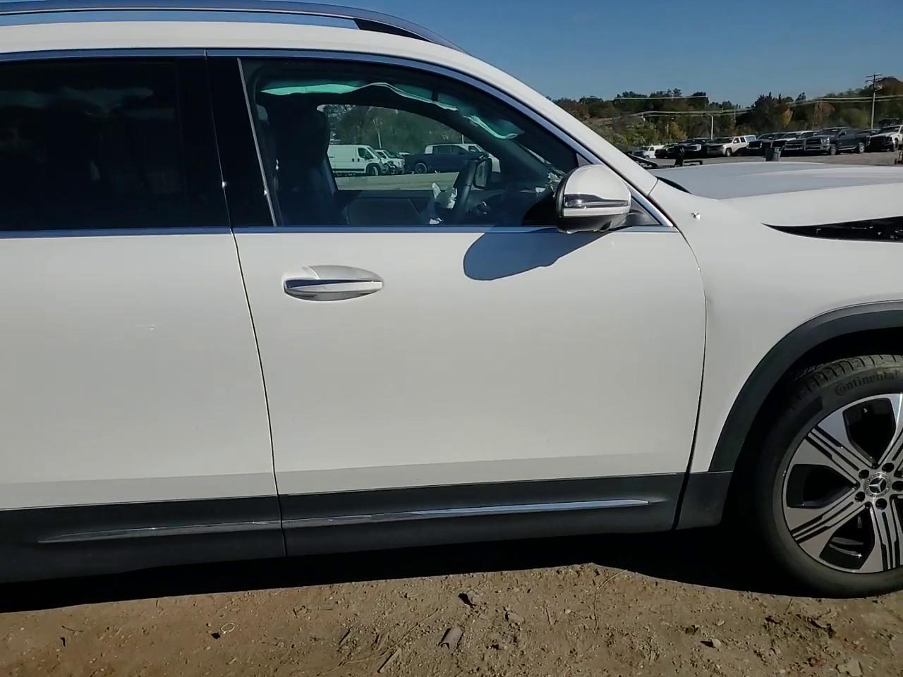 Фото: W1N9M0KB5RN078227