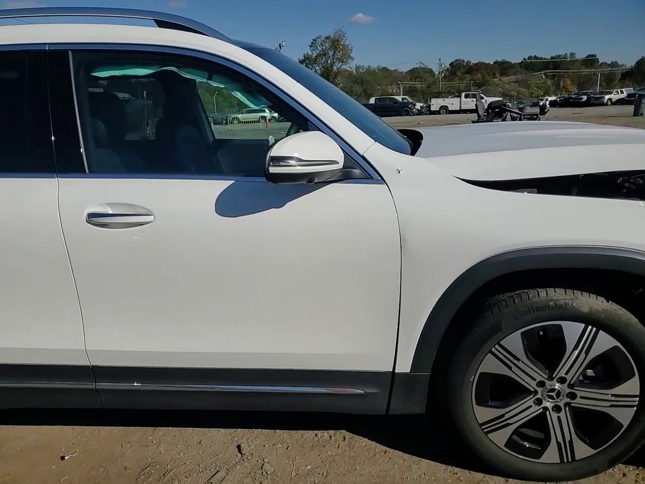 Фото: W1N9M0KB5RN078227