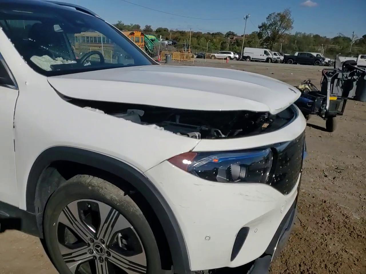 Фото: W1N9M0KB5RN078227