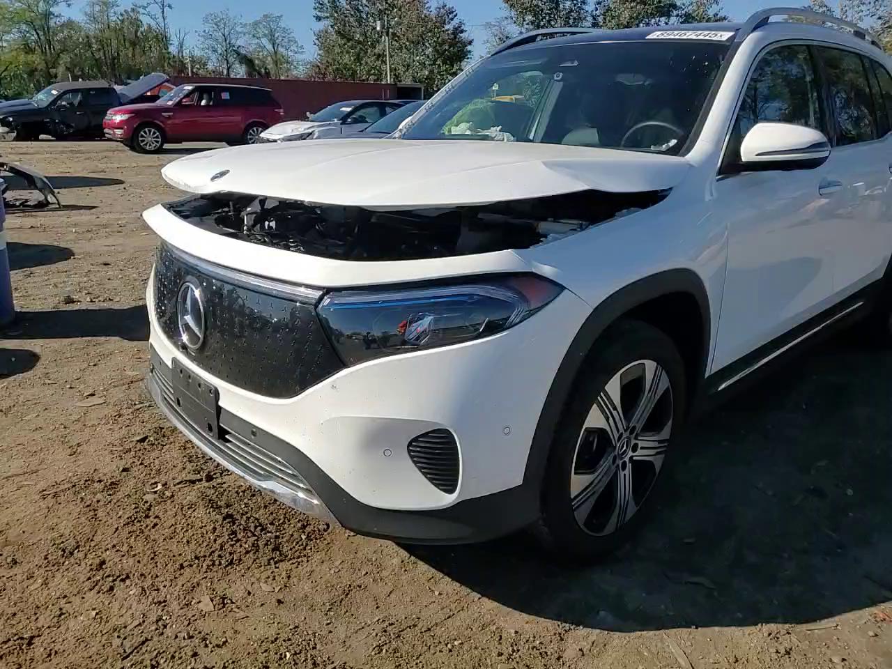 Фото: W1N9M0KB5RN078227