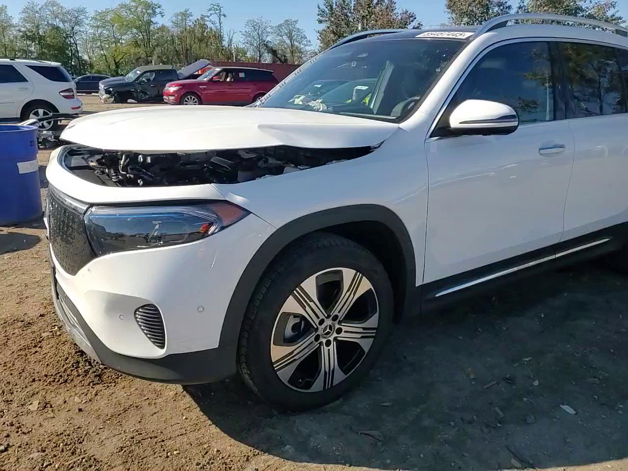 Фото: W1N9M0KB5RN078227