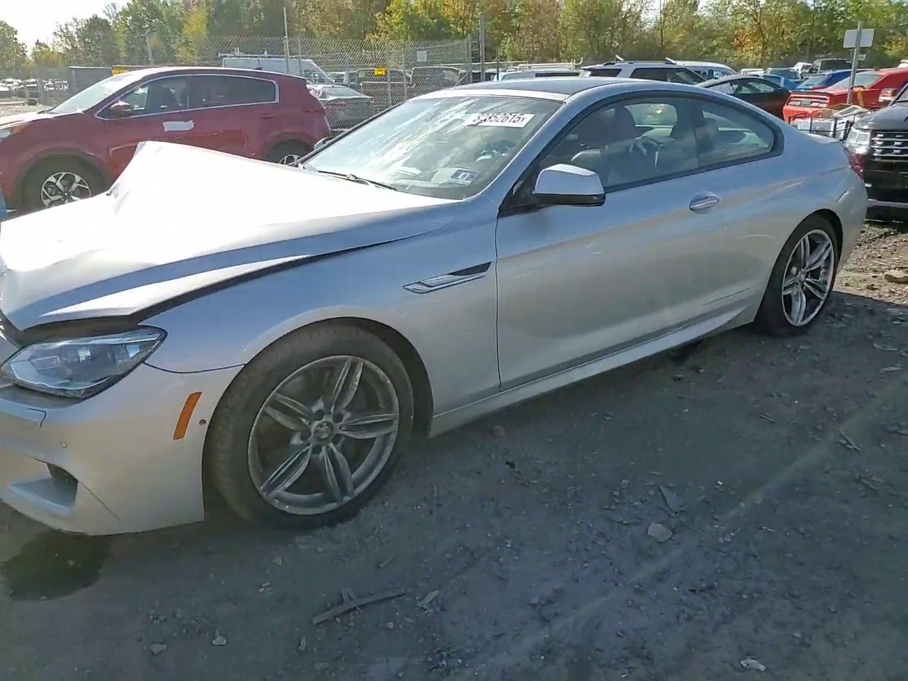 Фото: WBAYM1C51FD325274