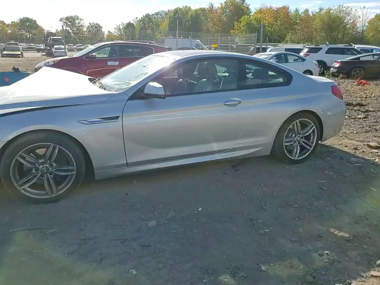 Фото: WBAYM1C51FD325274