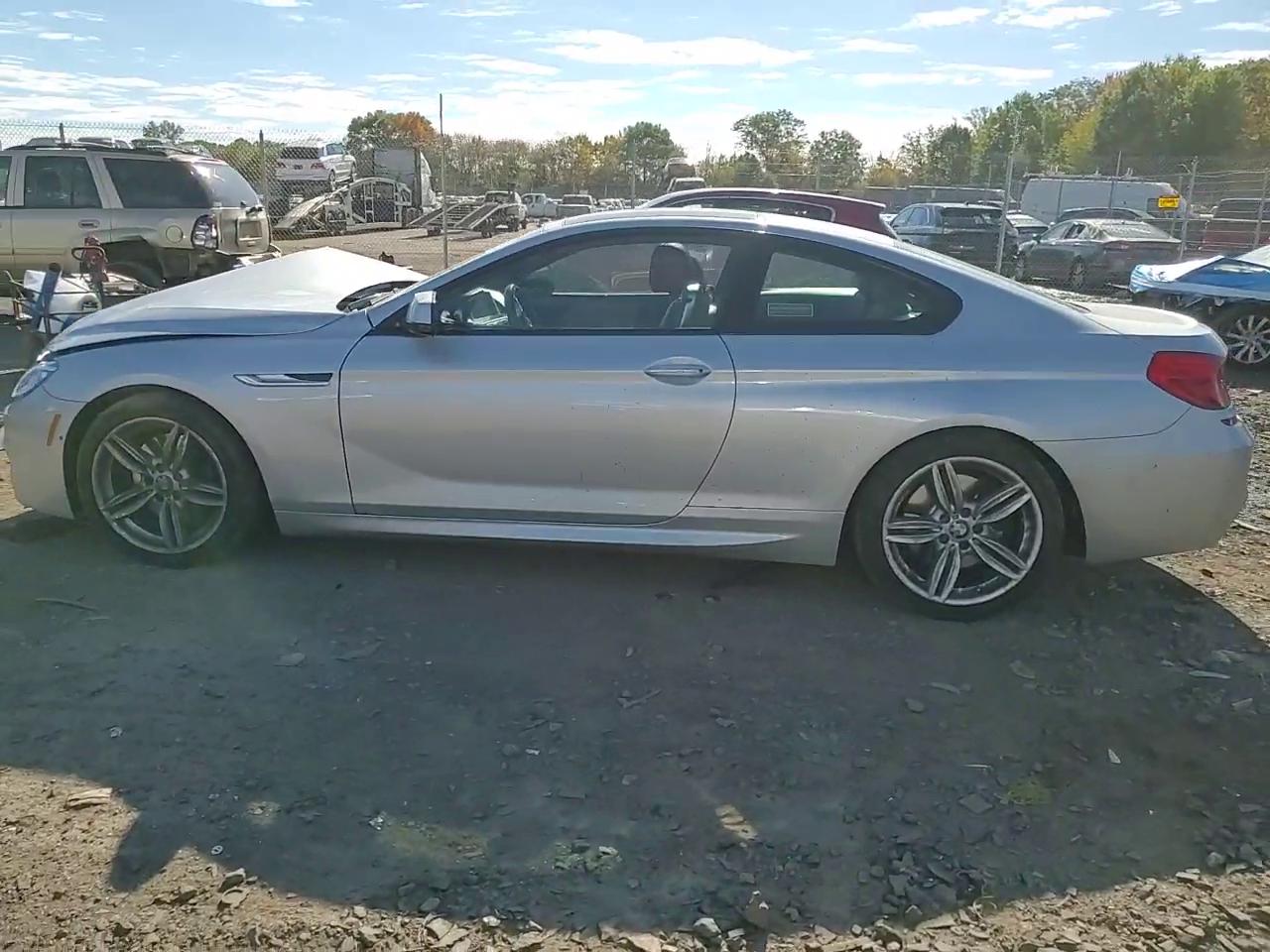 Фото: WBAYM1C51FD325274