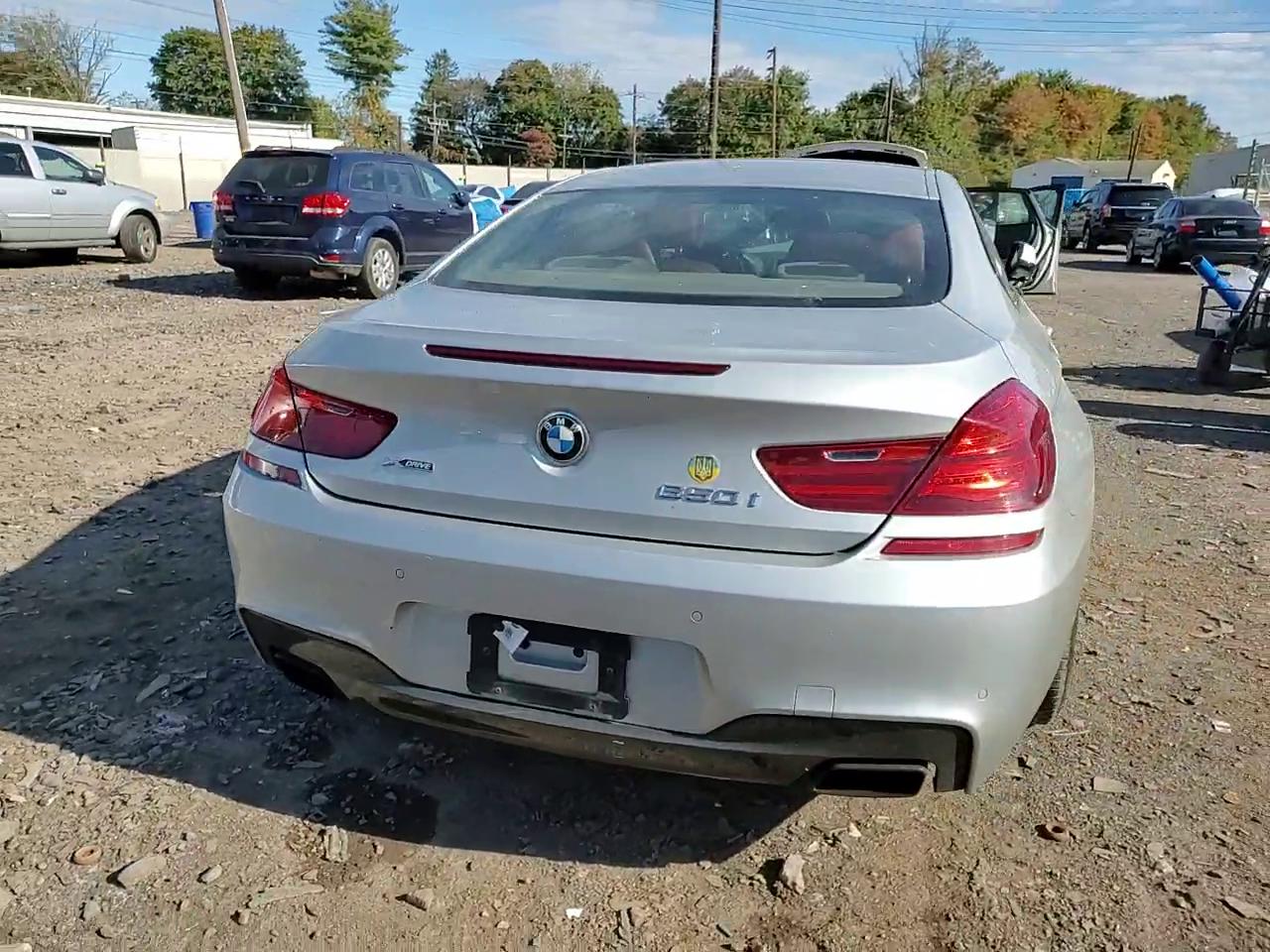 Фото: WBAYM1C51FD325274