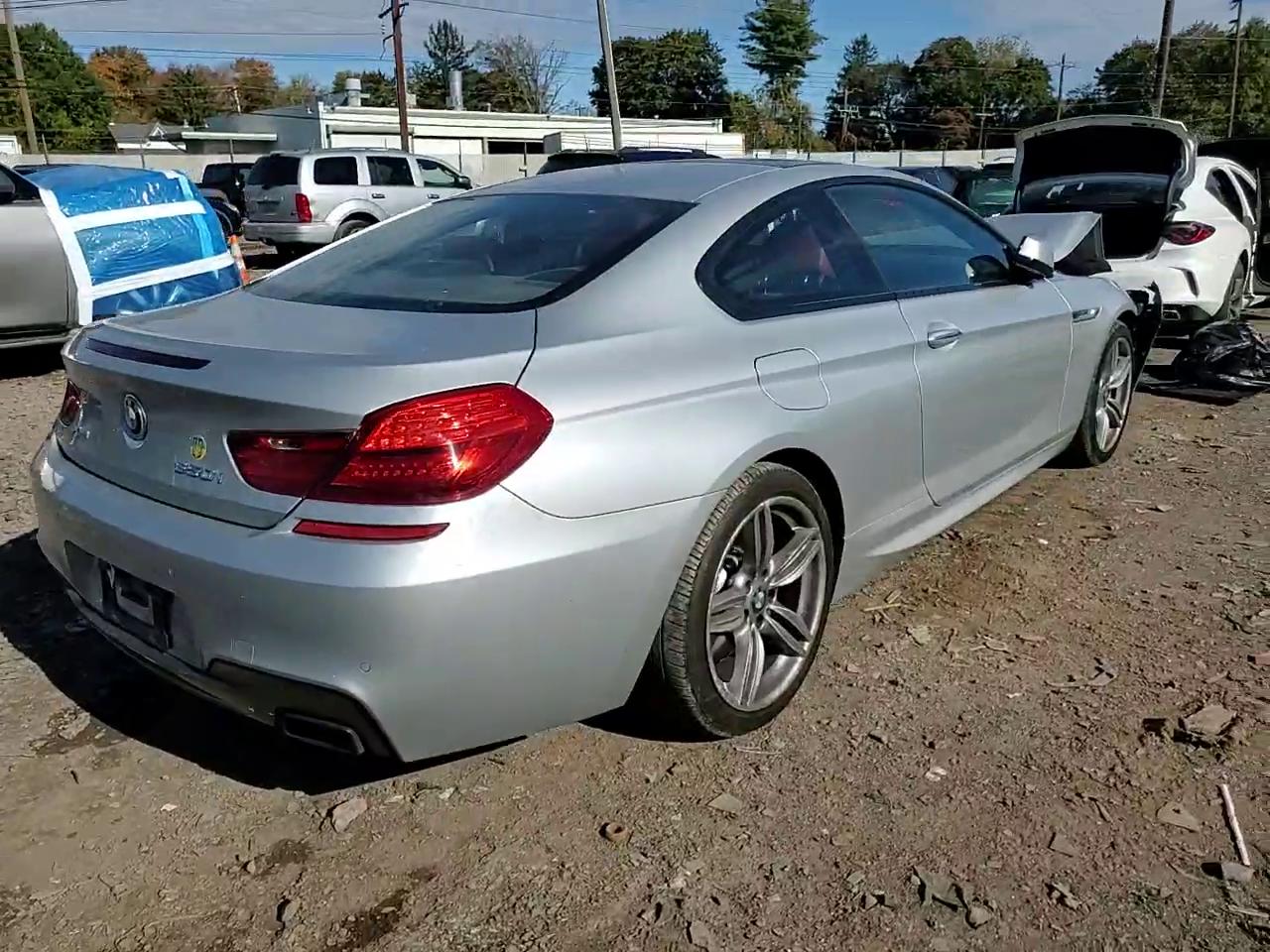 Фото: WBAYM1C51FD325274