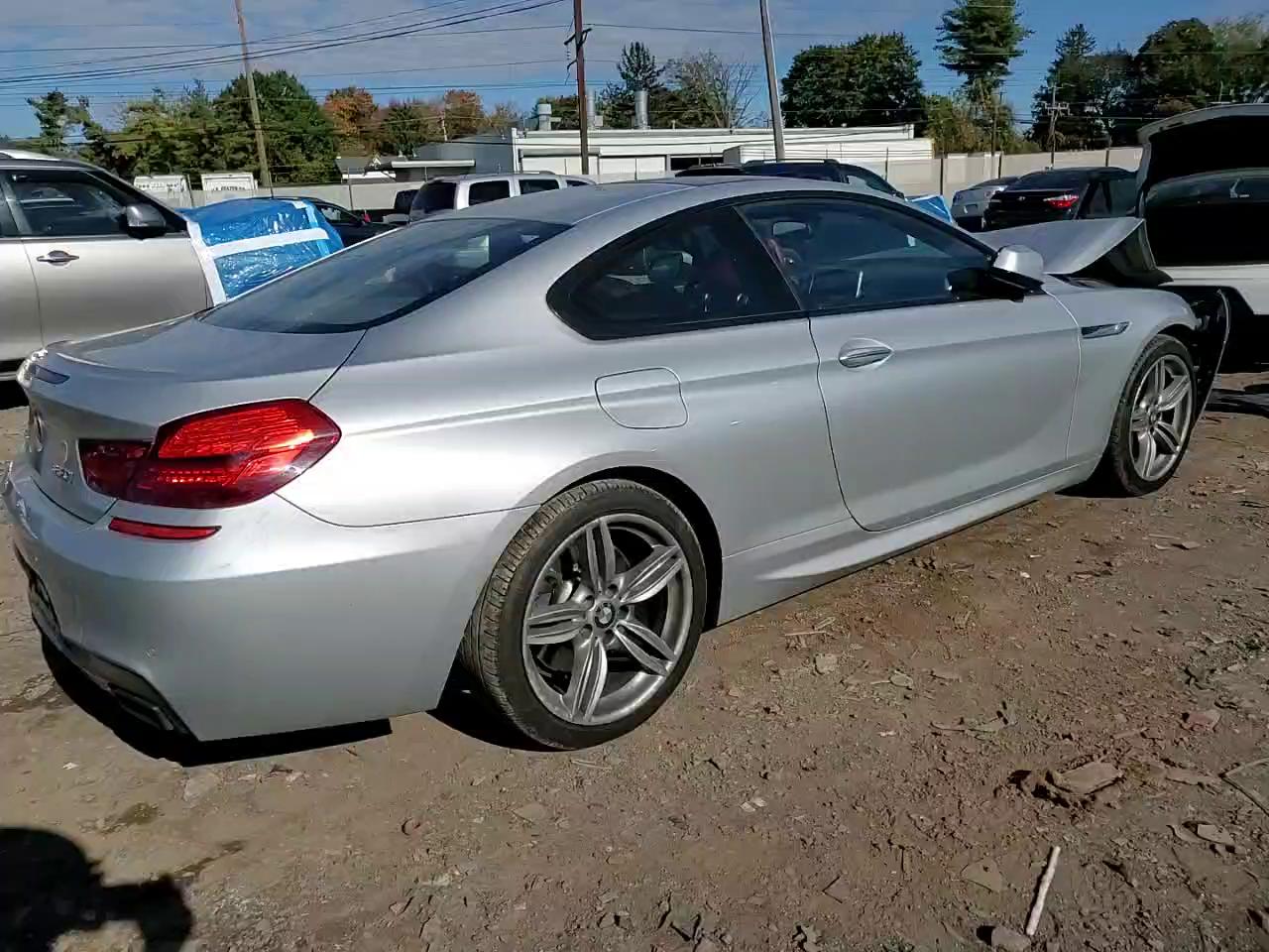 Фото: WBAYM1C51FD325274