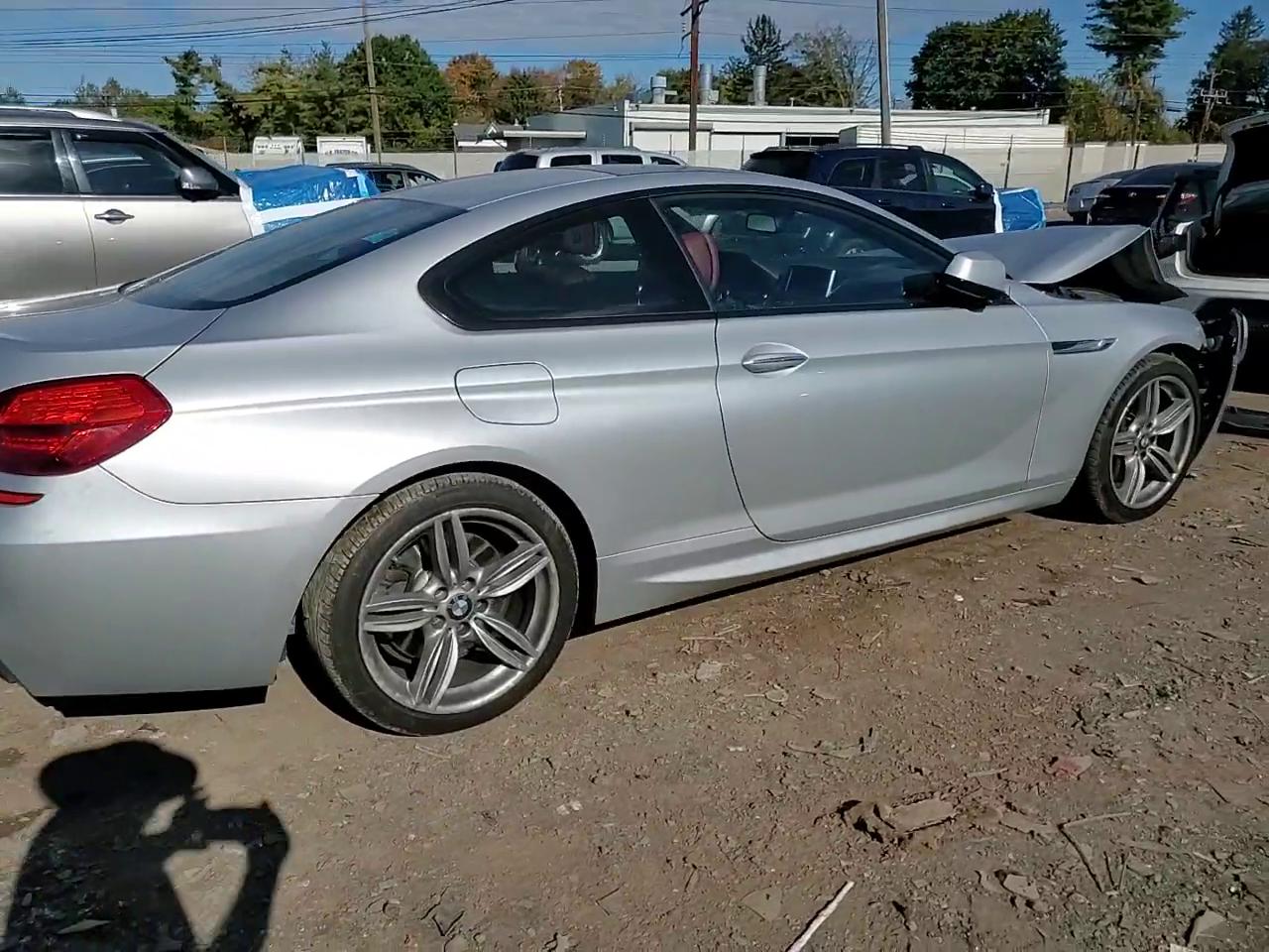 Фото: WBAYM1C51FD325274