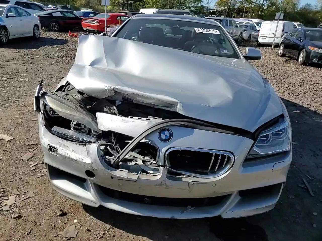 Фото: WBAYM1C51FD325274