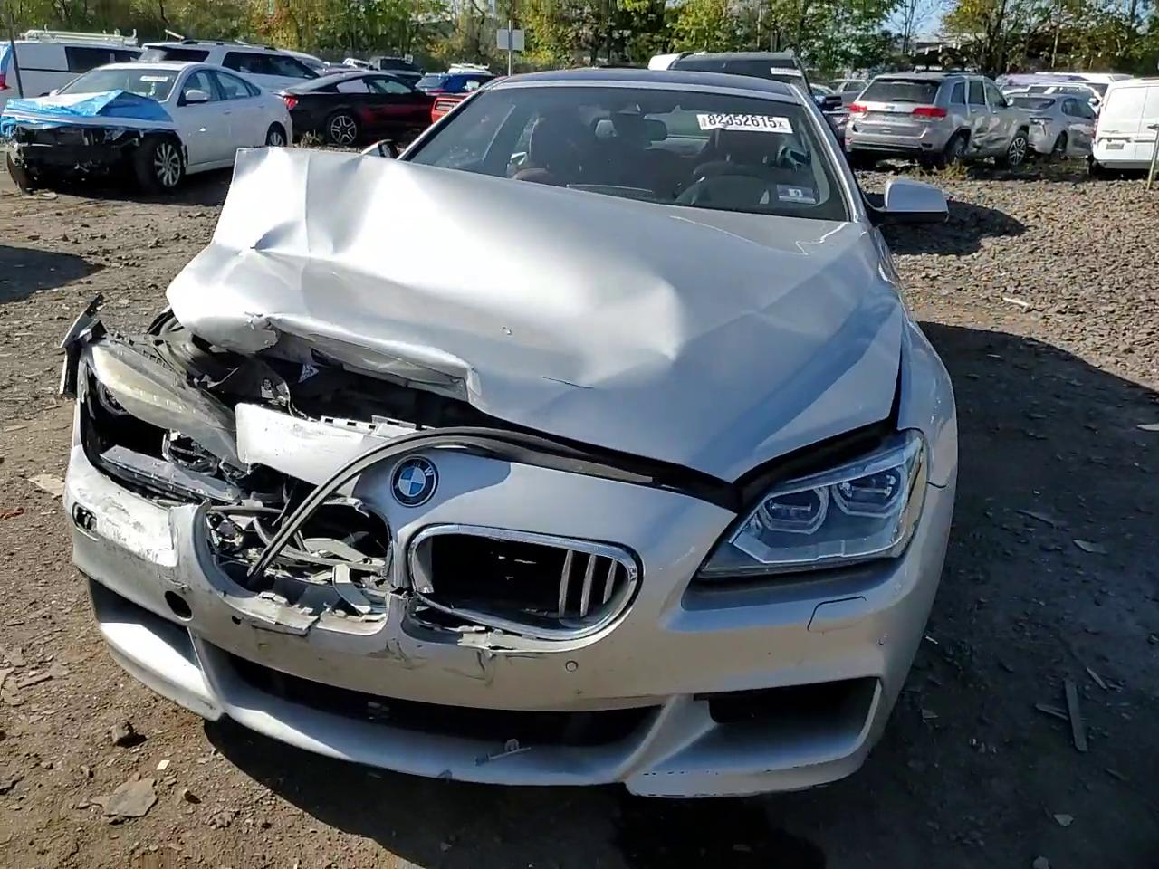 Фото: WBAYM1C51FD325274